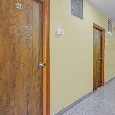 Super Hotel O Sri Sai Regency ハイデラバード エクステリア 写真