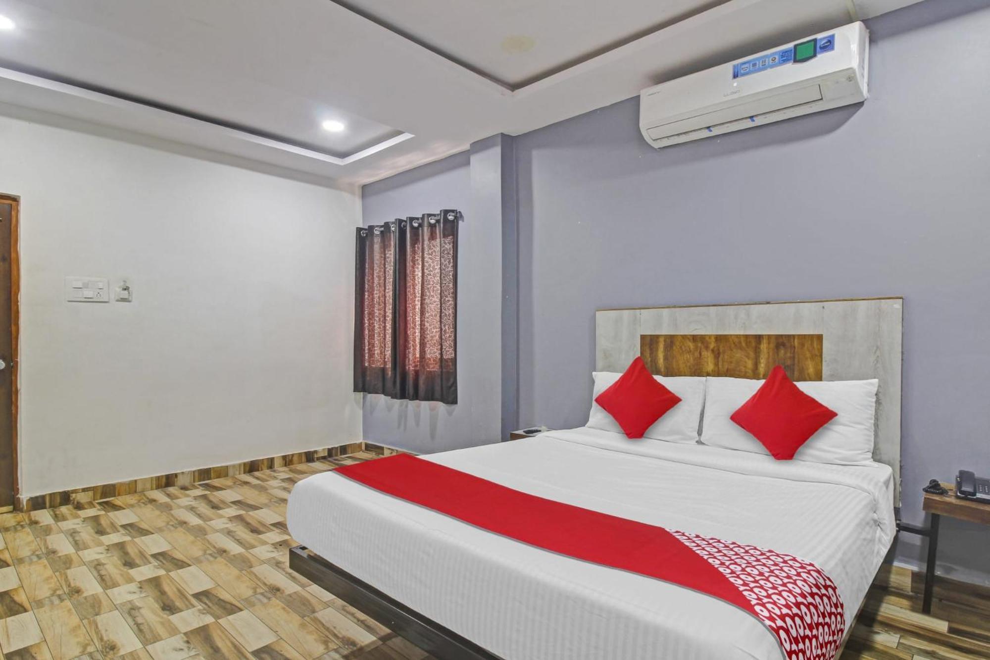 Super Hotel O Sri Sai Regency ハイデラバード エクステリア 写真